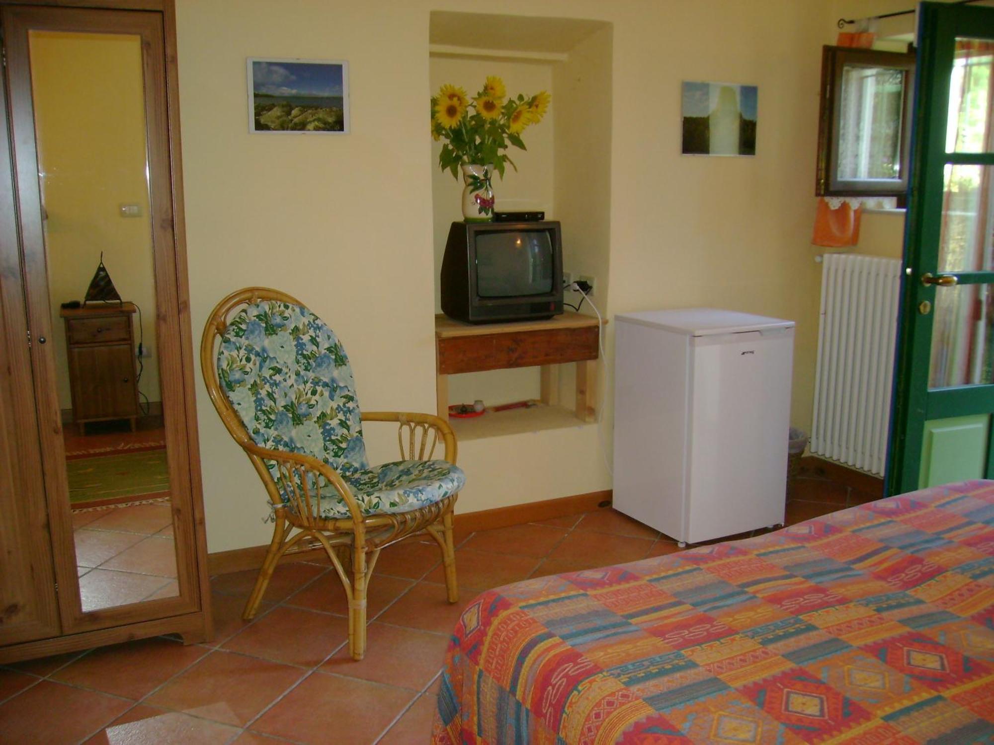 B&B Locanda Della Sesta Felicita Vaglio Serra Екстер'єр фото