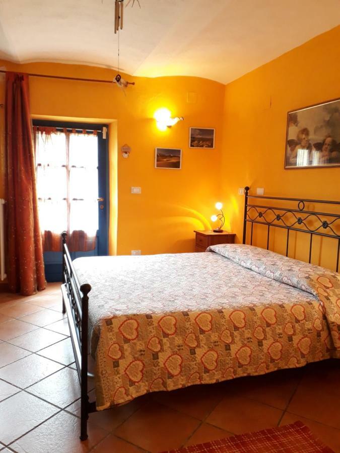 B&B Locanda Della Sesta Felicita Vaglio Serra Екстер'єр фото