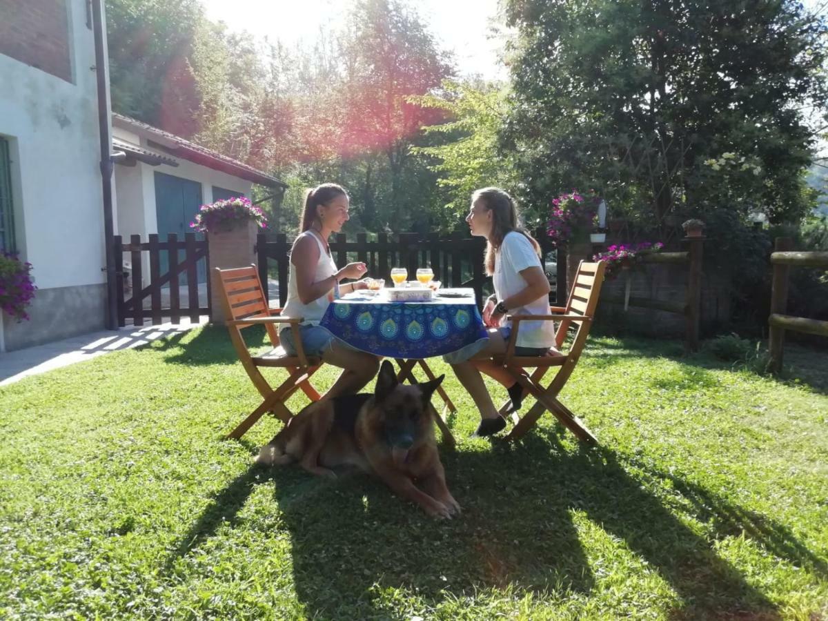 B&B Locanda Della Sesta Felicita Vaglio Serra Екстер'єр фото